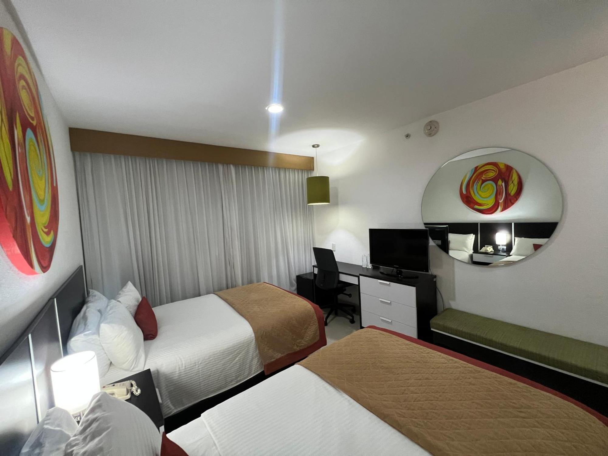 Hotel Mexico Plaza Irapuato Extérieur photo